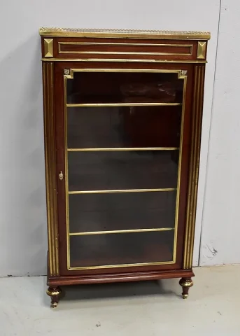Petite Vitrine en Acajou massif et plaqué, style Louis XVI – Fin XIXe