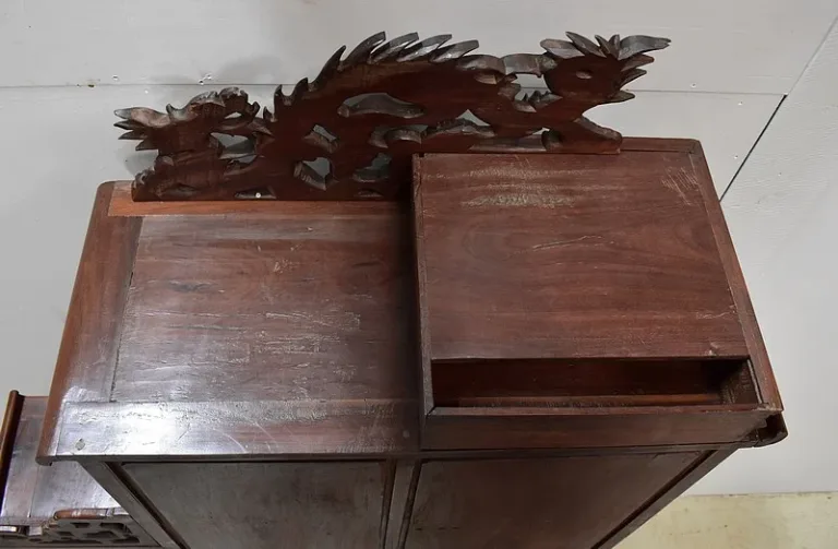 VIETNESISCHER SCHRANK