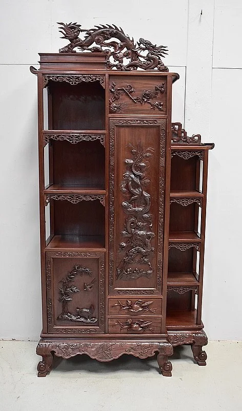 VIETNESISCHER SCHRANK
