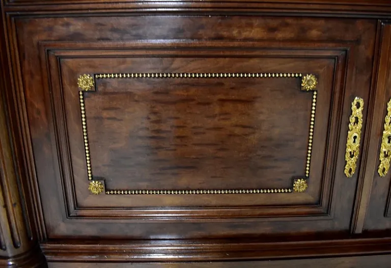 LOUIS XVI STYLE SEITENTABELLE