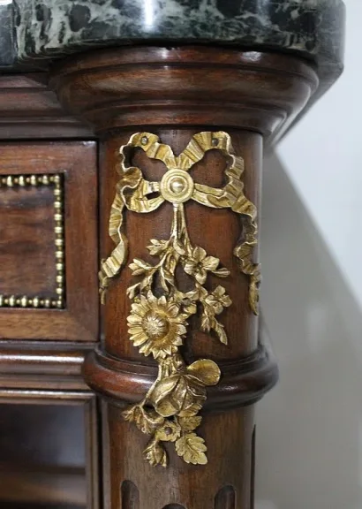 LOUIS XVI STYLE SEITENTABELLE