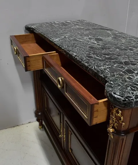 LOUIS XVI STYLE SEITENTABELLE