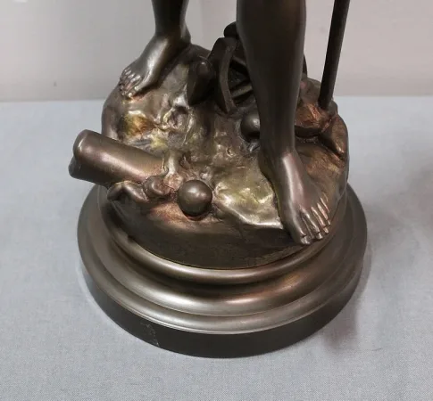 BRONZE STATUE