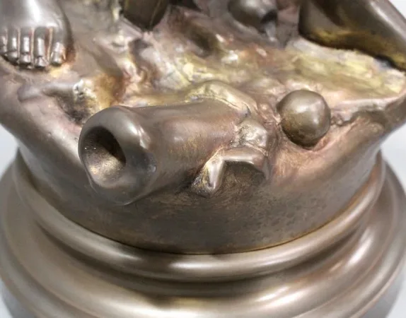 BRONZE STATUE