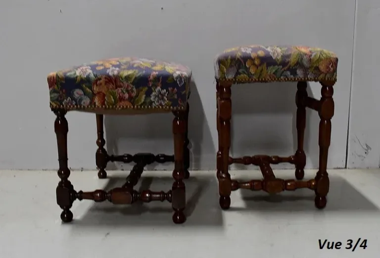 LOUIS XIV STYLE HOCKER