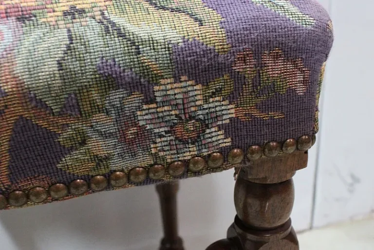 LOUIS XIV STYLE HOCKER
