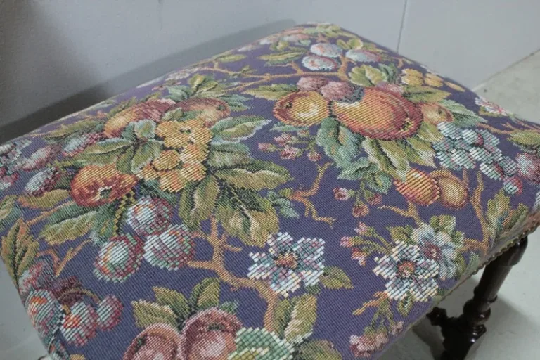 LOUIS XIV STYLE HOCKER