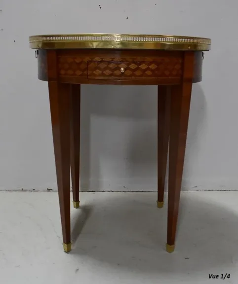 LOUIS XVI. STILTABELLE