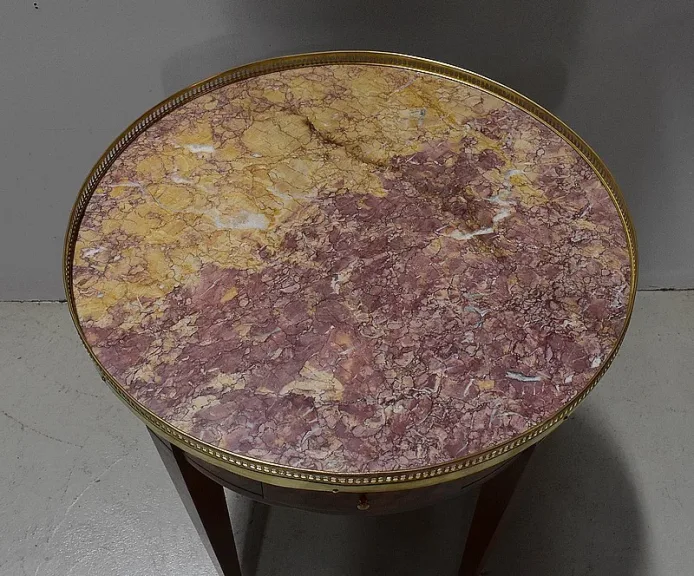 LOUIS XVI. STILTABELLE