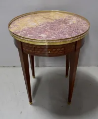 LOUIS XVI. STILTABELLE