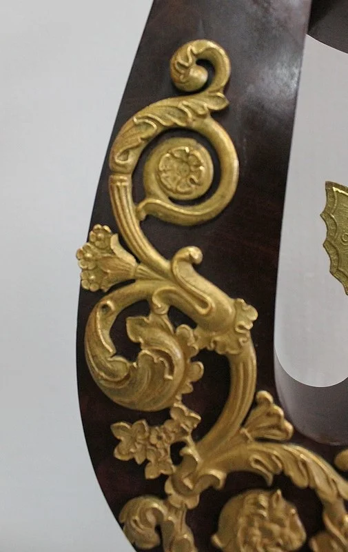 Pendule Lyre en Acajou et Bronze Doré, époque Empire – Début XIXe