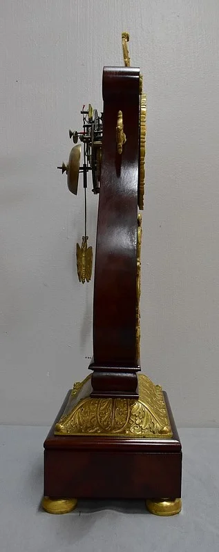 Pendule Lyre en Acajou et Bronze Doré, époque Empire – Début XIXe