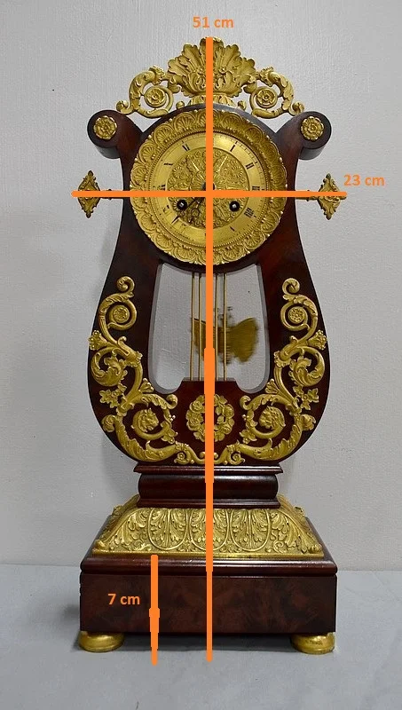 Pendule Lyre en Acajou et Bronze Doré, époque Empire – Début XIXe