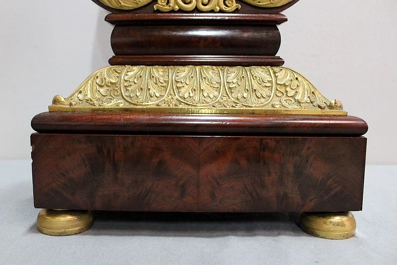 Pendule Lyre en Acajou et Bronze Doré, époque Empire – Début XIXe