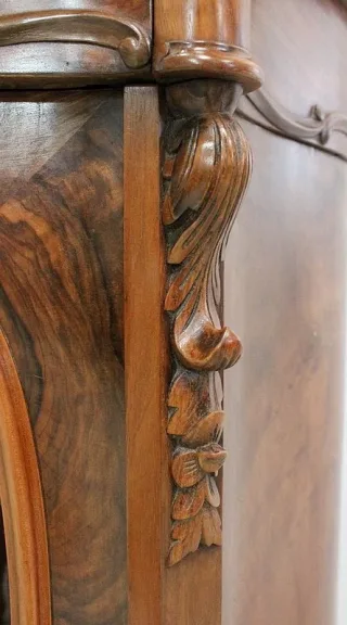 NAPOLEON III PERIOD DISPLAY CABINET