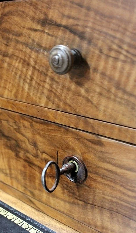 LOUIS PHILIPPE PERIOD DESK