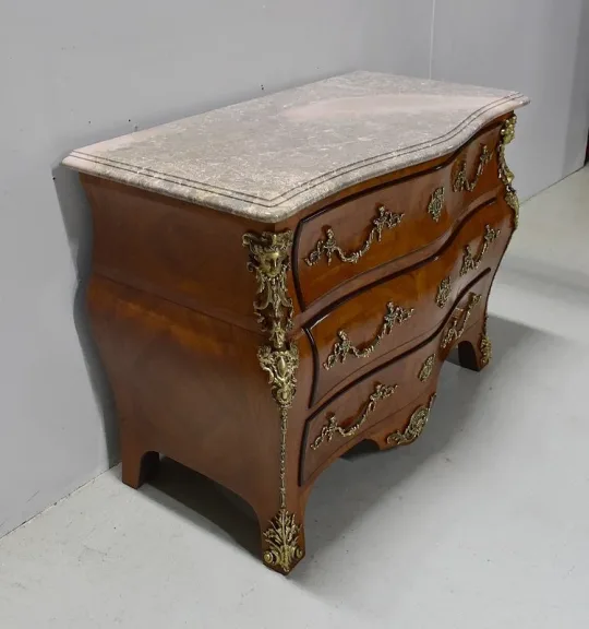 FRENCH REGENCY STYLE CHEST OF DRAWERS