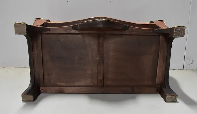 FRENCH REGENCY STYLE CHEST OF DRAWERS