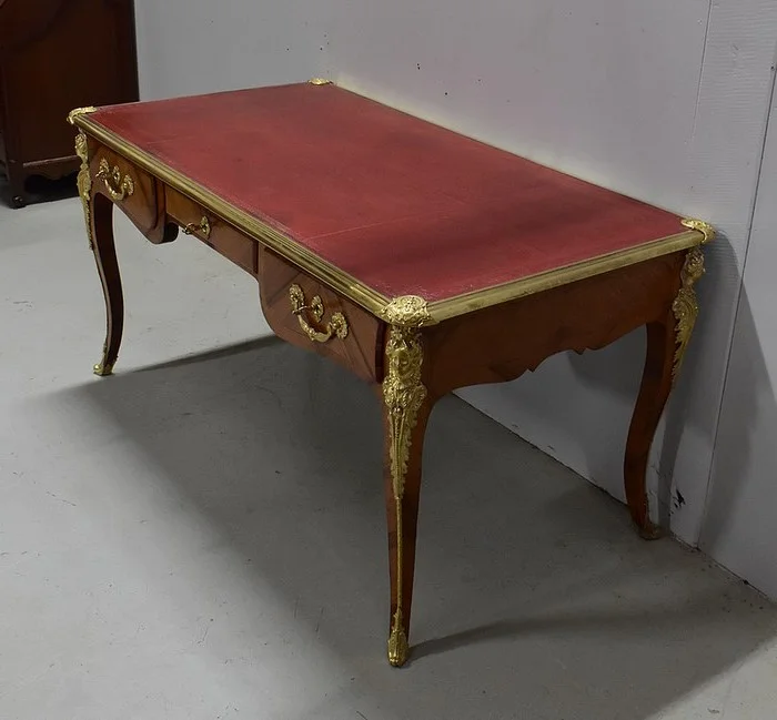 LOUIS XV STYLE DESK