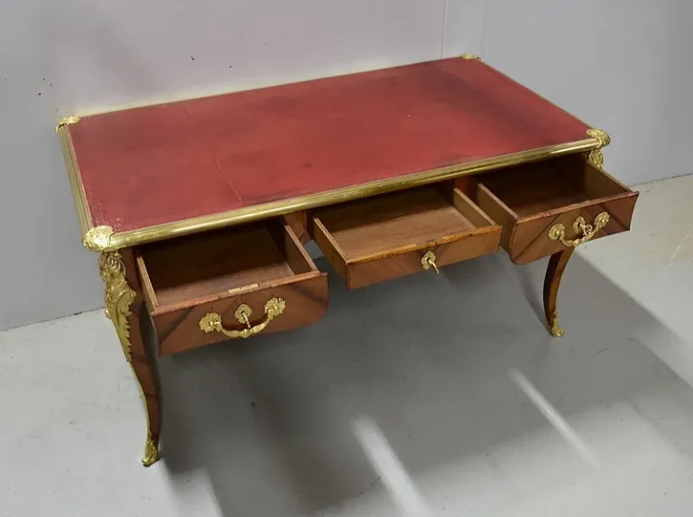 LOUIS XV STYLE DESK