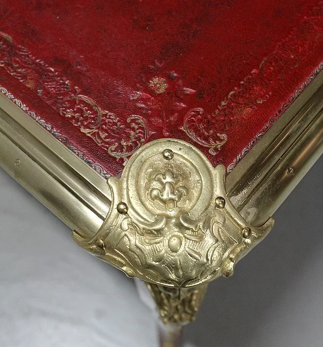 LOUIS XV STYLE DESK