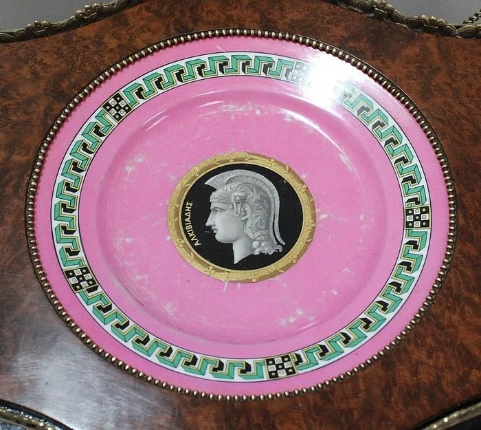 Jardinière en Placage de Ronce de Thuya et bois noirci, époque Napoléon III – XIXe