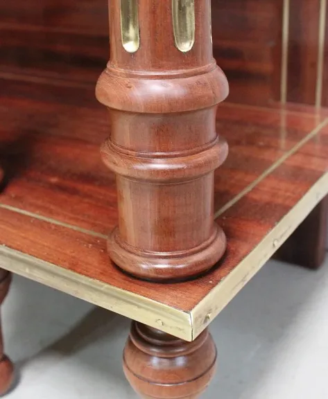 LOUIS-XVI-STIL-SCHRANK