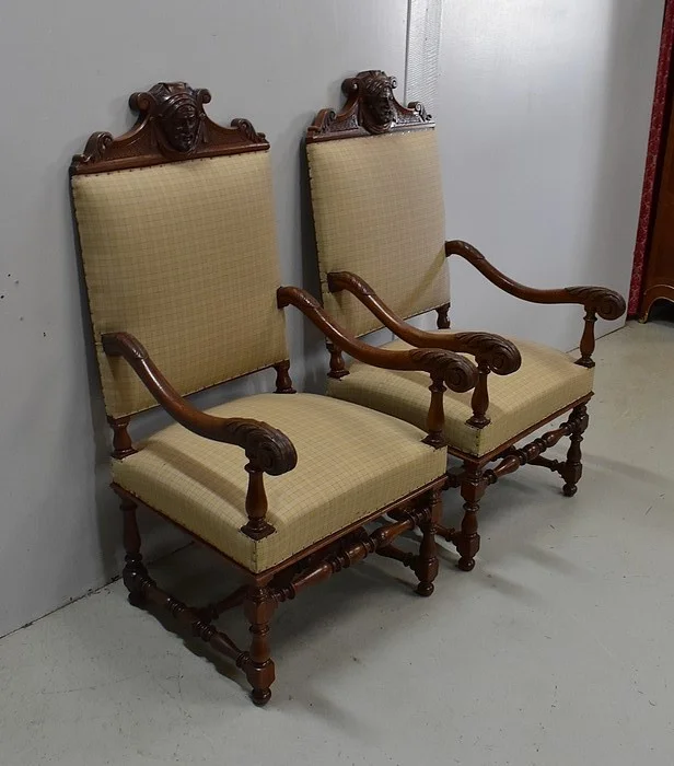 PAIR OF LOUIS XIII STYLE ARMCHAIRS