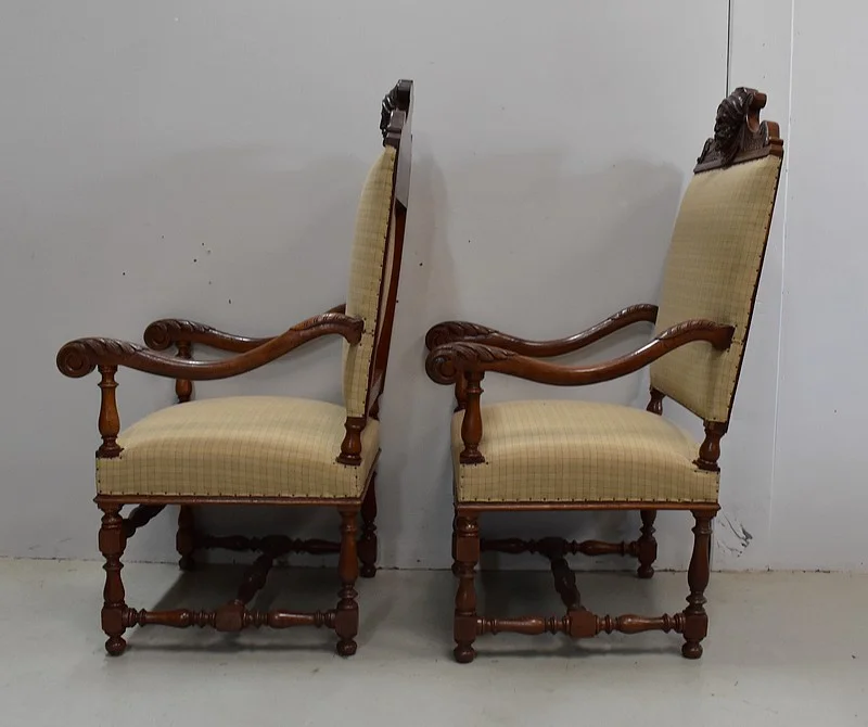 PAIR OF LOUIS XIII STYLE ARMCHAIRS