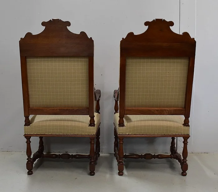 PAIR OF LOUIS XIII STYLE ARMCHAIRS