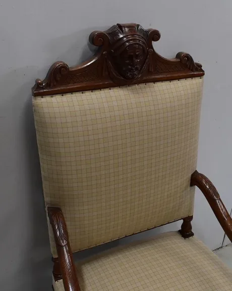PAAR VON LOUIS XIII STIL-SESSELN