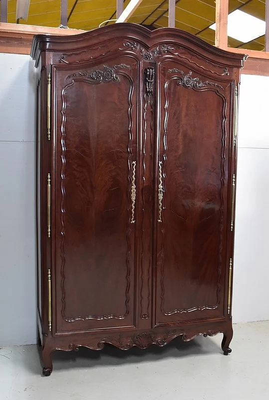 Exceptionnelle Armoire de Port, en Acajou de Cuba, région Nantaise – 1776