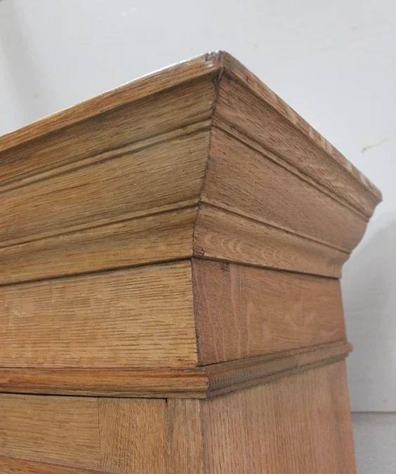 ENGLISH BUREAU BOOKCASE