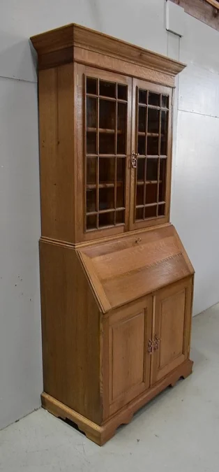 ENGLISH BUREAU BOOKCASE