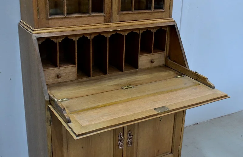 ENGLISH BUREAU BOOKCASE
