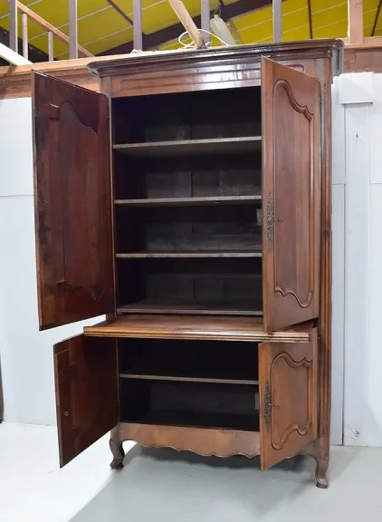 LOUIS XV PERIOD BUFFET