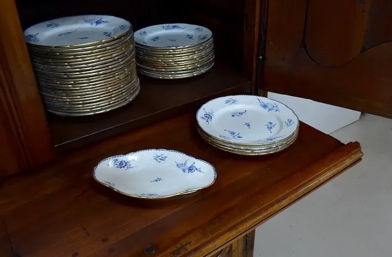LOUIS XV PERIOD BUFFET