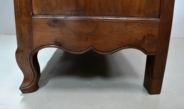LOUIS XV PERIOD BUFFET