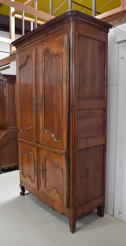 LOUIS XV PERIOD BUFFET