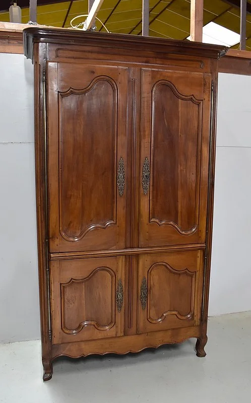 LOUIS XV PERIOD BUFFET