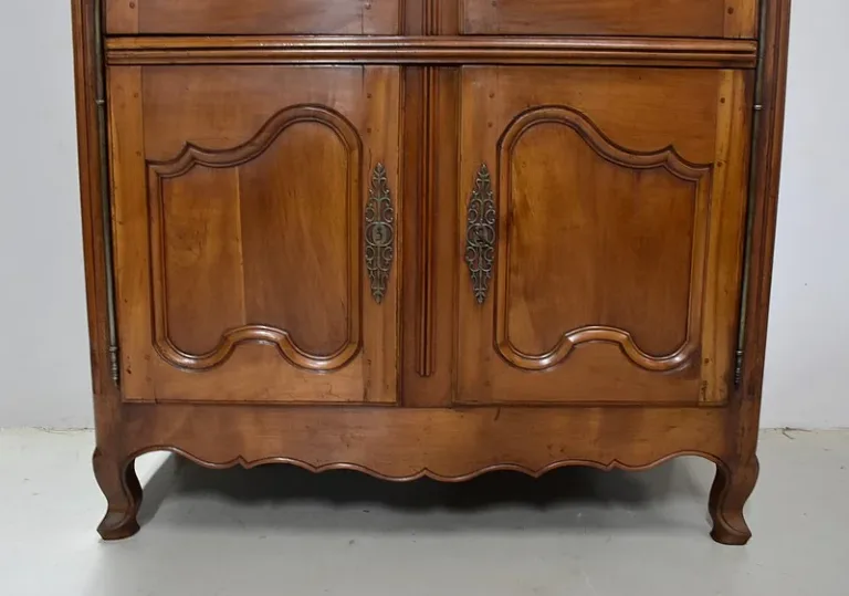 LOUIS XV PERIOD BUFFET