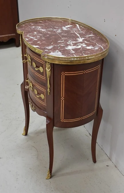FRENCH TRANSITION STYLE CHEST OF DRAWERS
