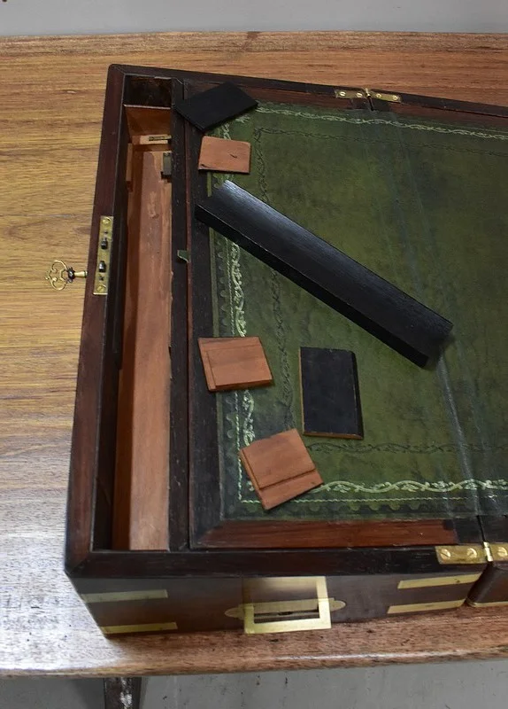 Grand Ecritoire de Voyage en Palissandre – Fin XIXe