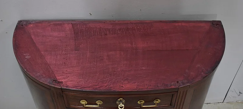 Petit Buffet / Commode Demi-Lune en Acajou, époque Louis XVI – XVIIIe