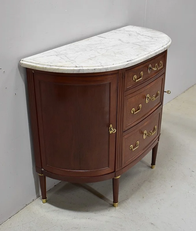 Petit Buffet / Commode Demi-Lune en Acajou, époque Louis XVI – XVIIIe