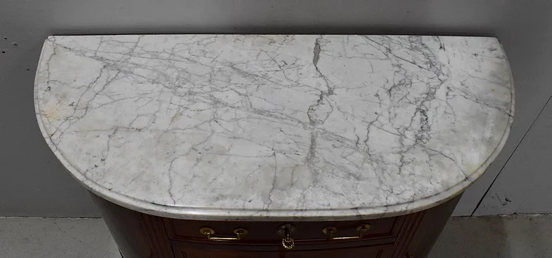 Petit Buffet / Commode Demi-Lune en Acajou, époque Louis XVI – XVIIIe