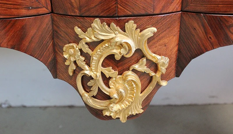 LOUIS XV STYLE BUFFET