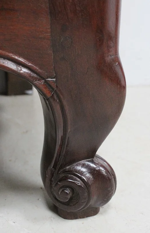 Buffet de Port Nantais, en Acajou de Cuba – 1770