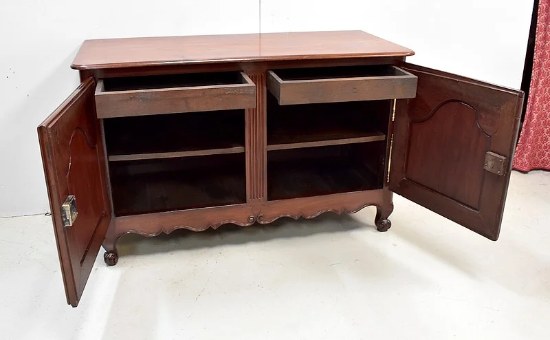 Buffet de Port Nantais, en Acajou de Cuba – 1770
