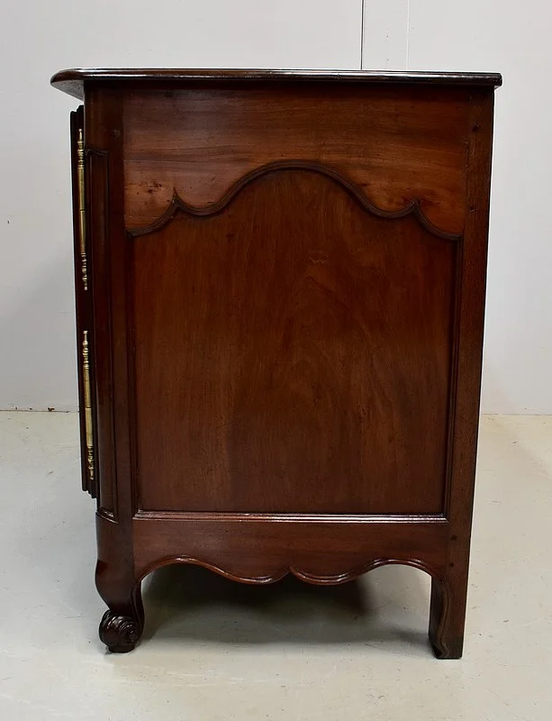Buffet de Port Nantais, en Acajou de Cuba – 1770